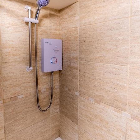 Apartamento Looe Self Catering Exterior foto