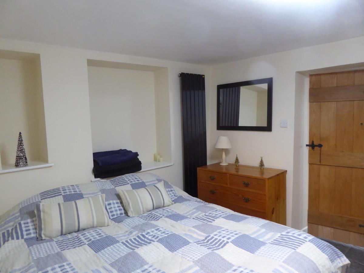 Apartamento Looe Self Catering Exterior foto