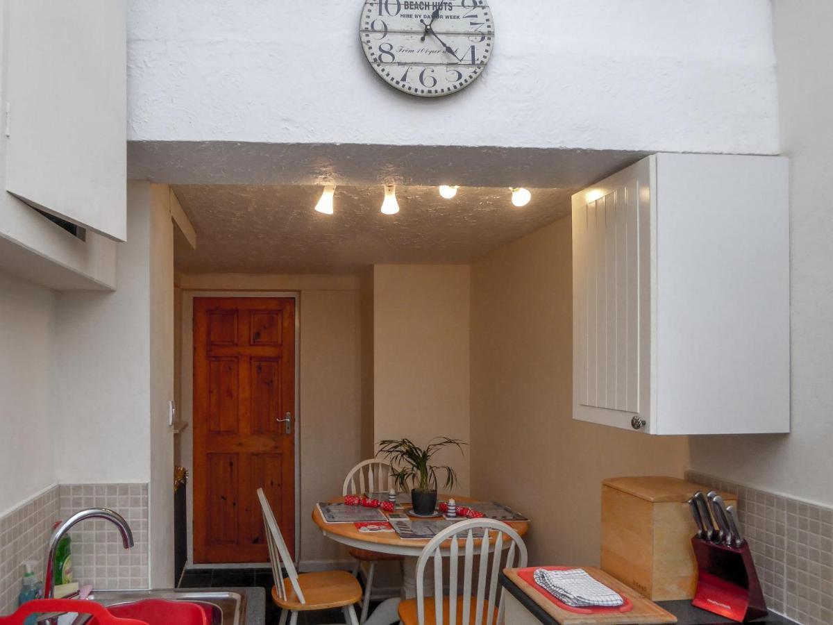 Apartamento Looe Self Catering Exterior foto