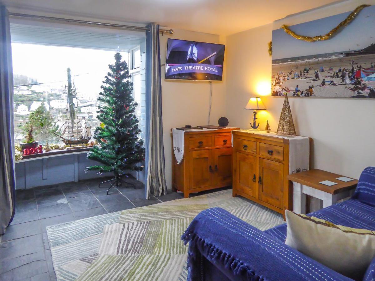 Apartamento Looe Self Catering Exterior foto